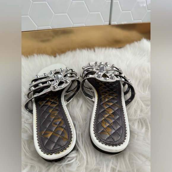 ❗️NWT❗️Sam Edelman white spiked sandals - Picture 3 of 4